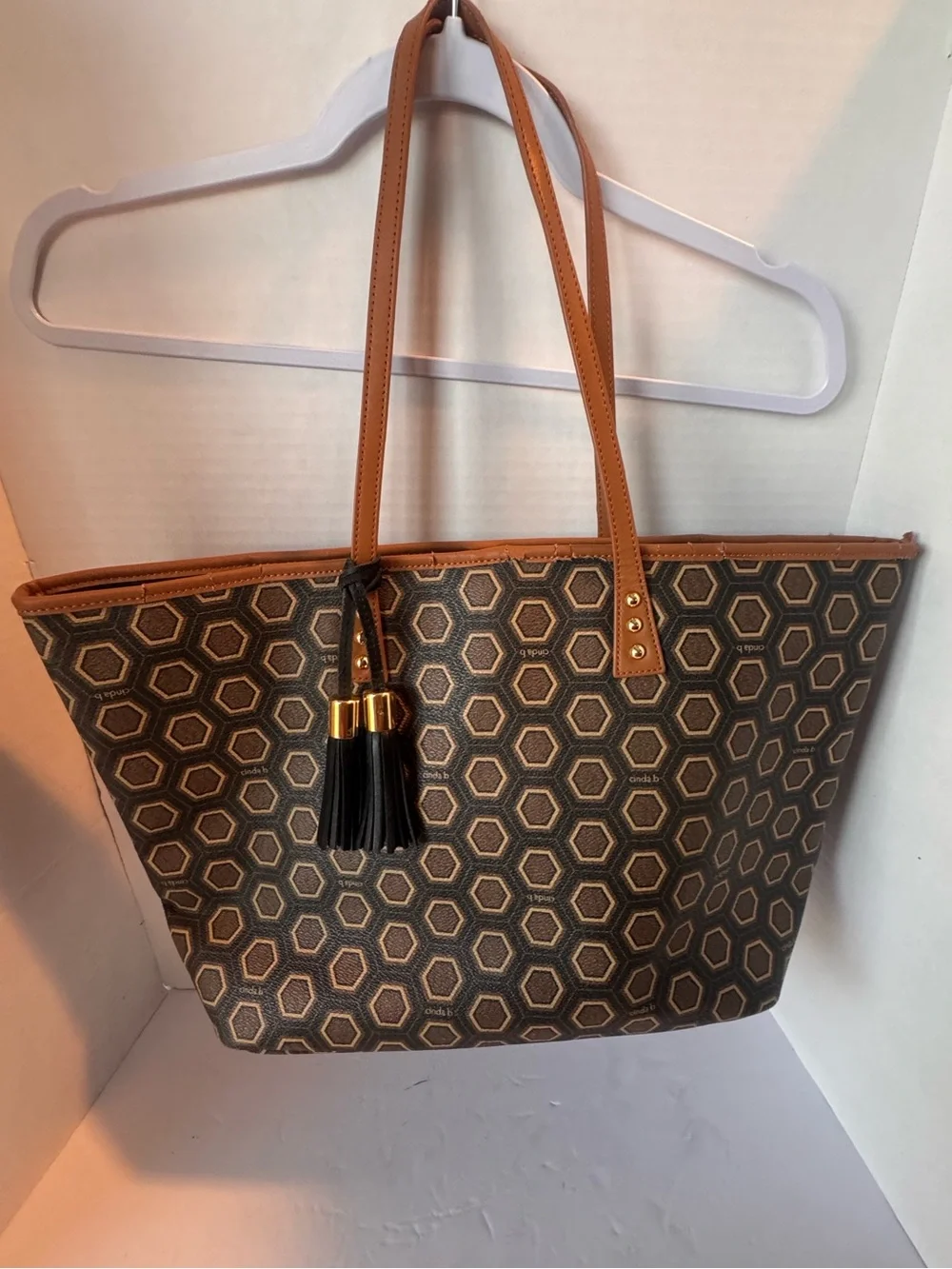 cinda b Geometric Honeycomb Large Shoulder Tote  Travel Purse Faux Leath